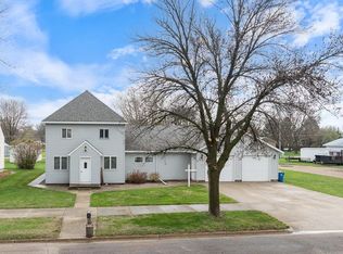 113 N Brook Ave, Porter, MN 56280