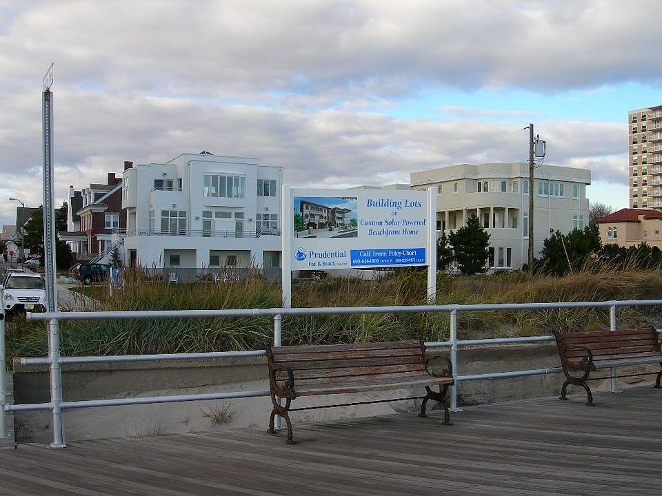 85' Oceanfront-Boardwalk