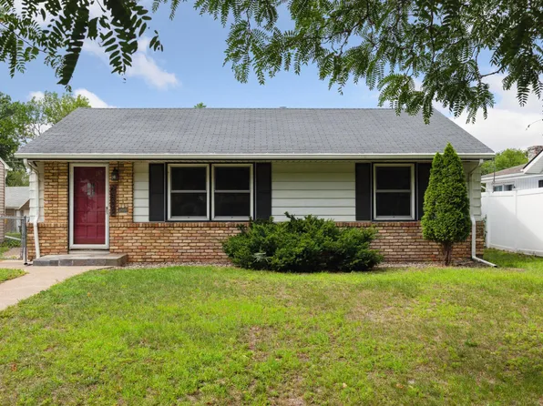 2804 Pennsylvania Ave S, Saint Louis Park, MN 55426