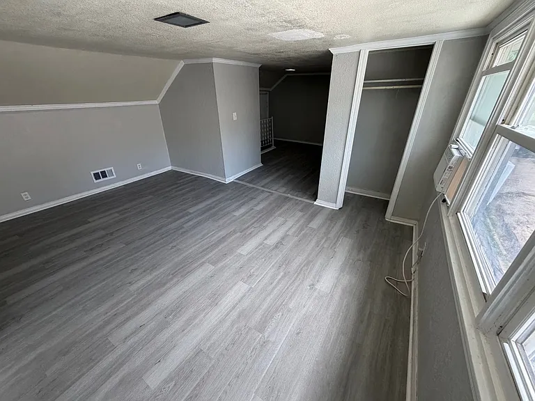3904 Smart Ave — Photo 8
