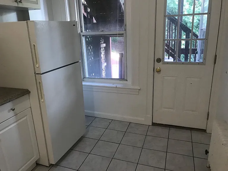 81 Brighton Ave #2 — Photo 23