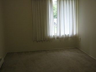 4th image of 6044 Wilson Ave #3da18b9e3