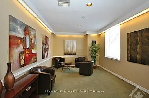 1100 Ambleside Dr #503 — Photo 2