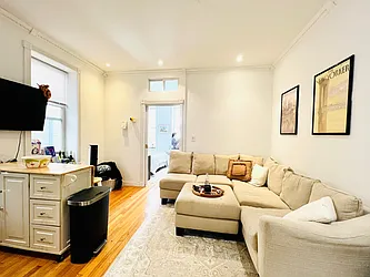 202 East 21st Street, #5A