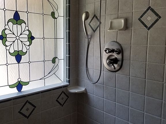 Updated Master Shower & Bath