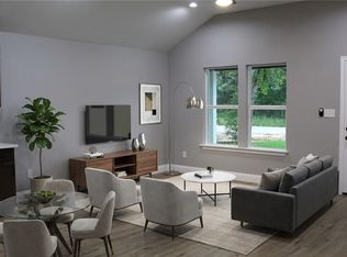 1702 Clark St, Commerce, TX 75428