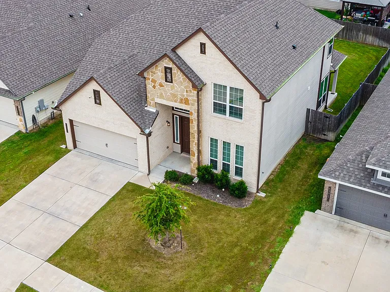 6306 Golden Gate Dr — Photo 15