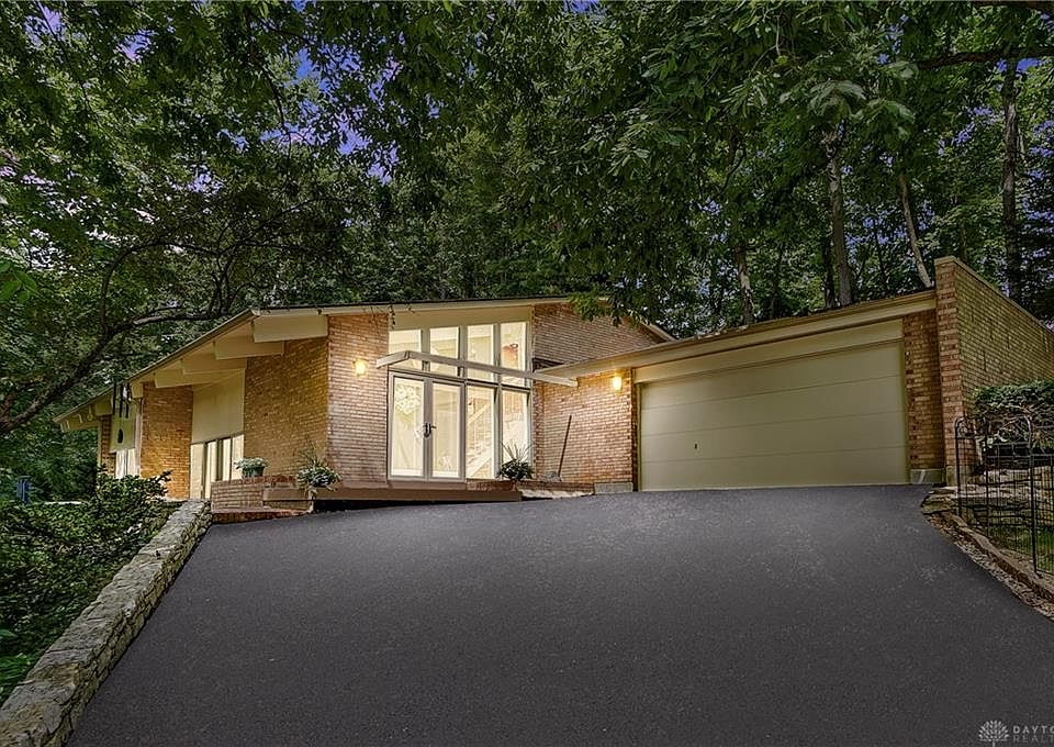 1st image of 5561 Lotusdale Dr
