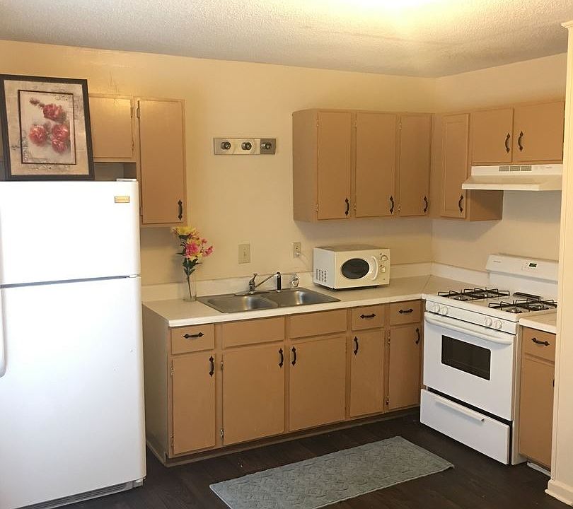 1st image of 803 E Davidson Ave APT 8