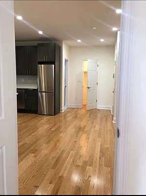 Rented by Urban Real Estate Property Group Inc | media 14