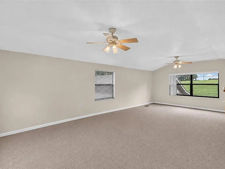 767 Edison Rd — Photo 49