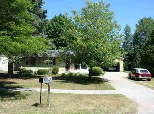780 Ottawa St, Harbor Springs, MI 49740