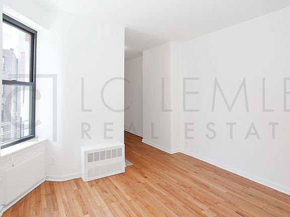 2nd image of 218 E 81st St APT 3B