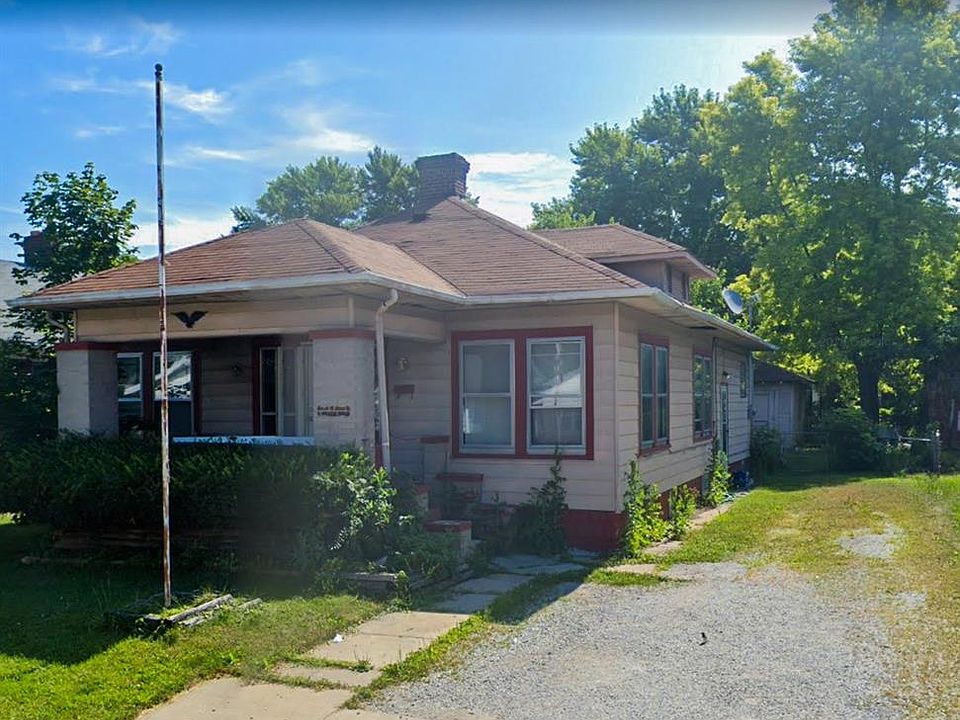 1st image of 821 N Drexel Ave