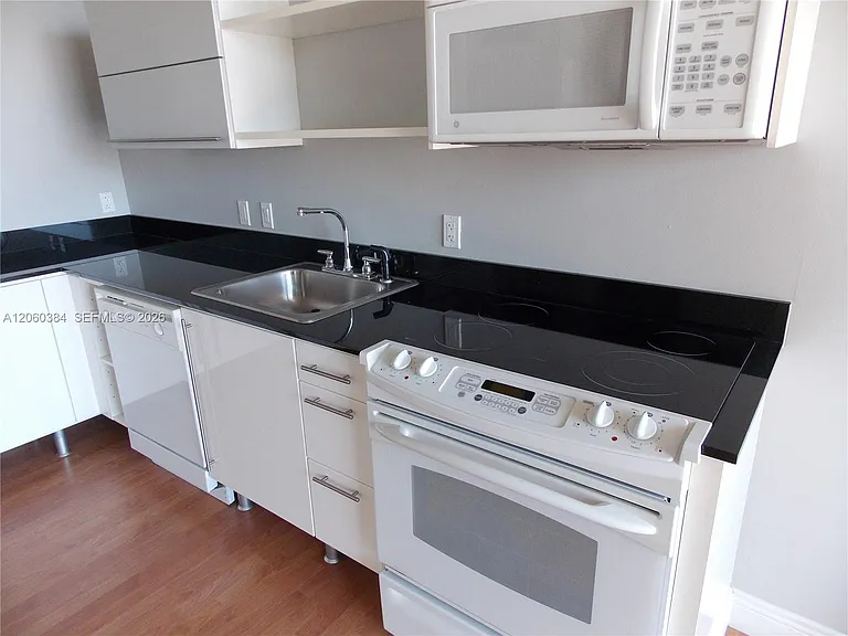 690 SW 1st Ct #1923 — Photo 7