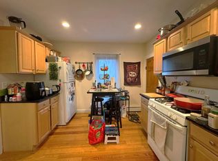 40 Chester St #1, Somerville, MA 02144