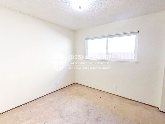 4th image of 3001 Via Del Sol