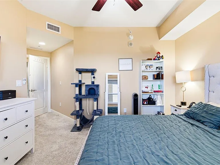 5823 Bowen Daniel Dr #702 — Photo 30