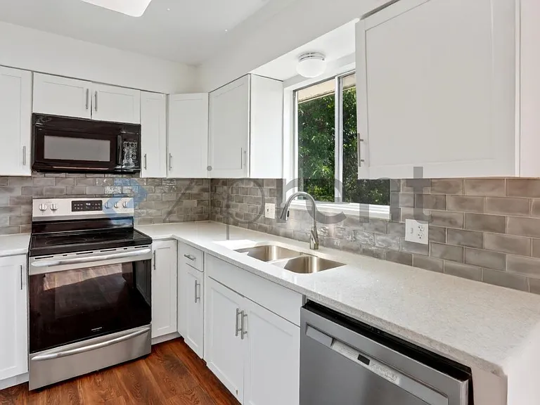 1804 S Whitcomb St — Photo 11