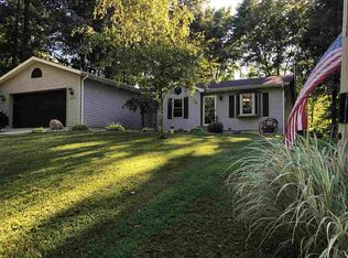 12573 Arrowhead Trl, Culver, IN 46511