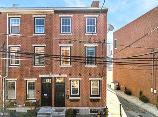 218 Carpenter St, Philadelphia, PA 19147