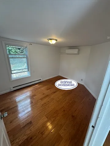 3 bed, 1100 sqft, $3,400 — Photo 4