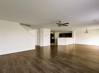 834 Sweet Flower Dr, Houston, TX 77073