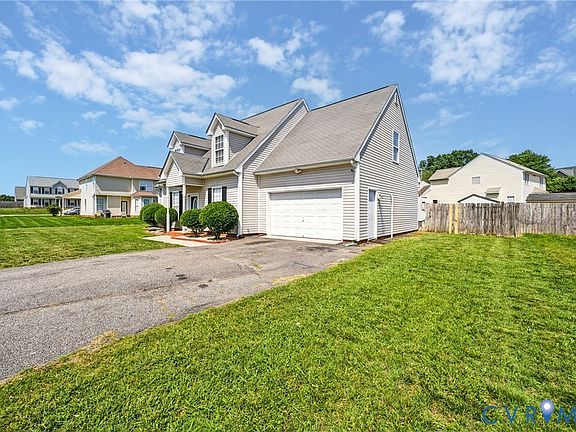 3rd image of 305 Perrymont Rd