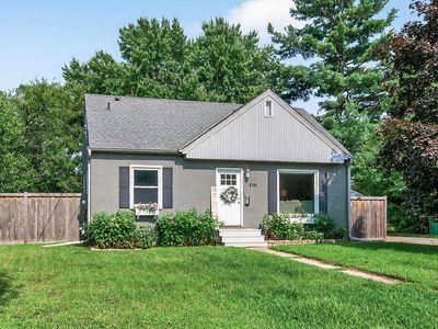 5748 Elmhurst Ave, Minneapolis, MN, 55428