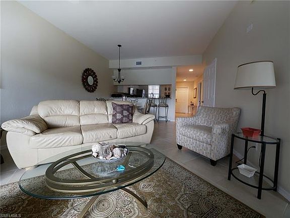 4th image of 3479 Lake Shore Dr APT 214