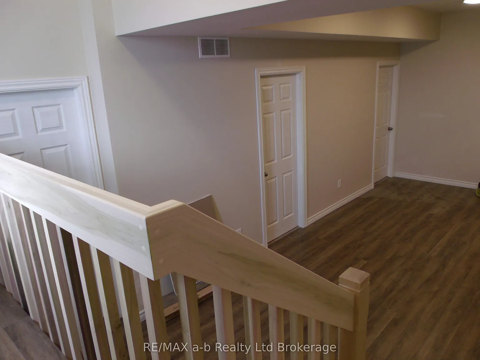 3 bed, $1,850 — Photo 2