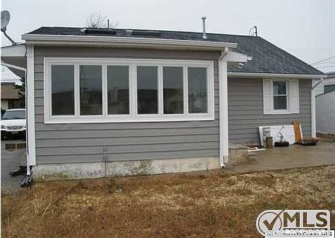 4th image of 3419 Bergen Ave
