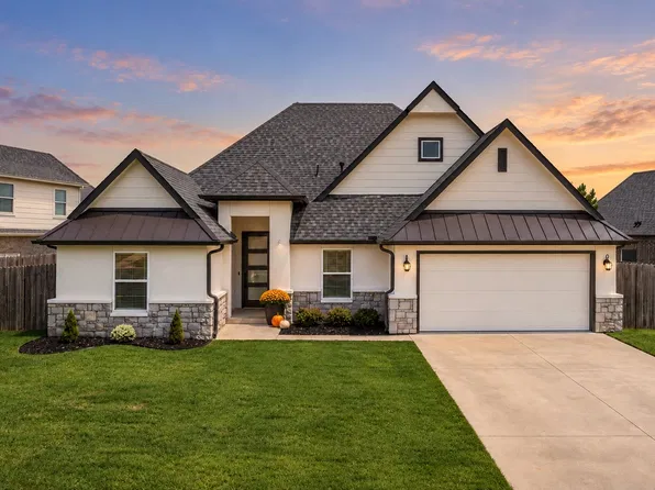 421 E 127th Pl S, Jenks, OK 74037