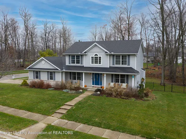 4543 Foxtail Cir, Grand Ledge, MI 48837