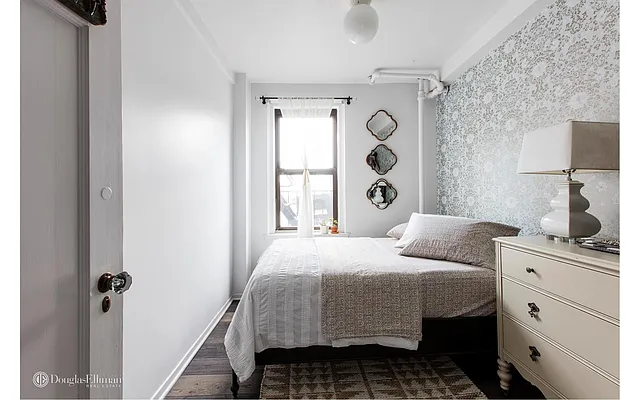 Sold by Douglas Elliman | media 7