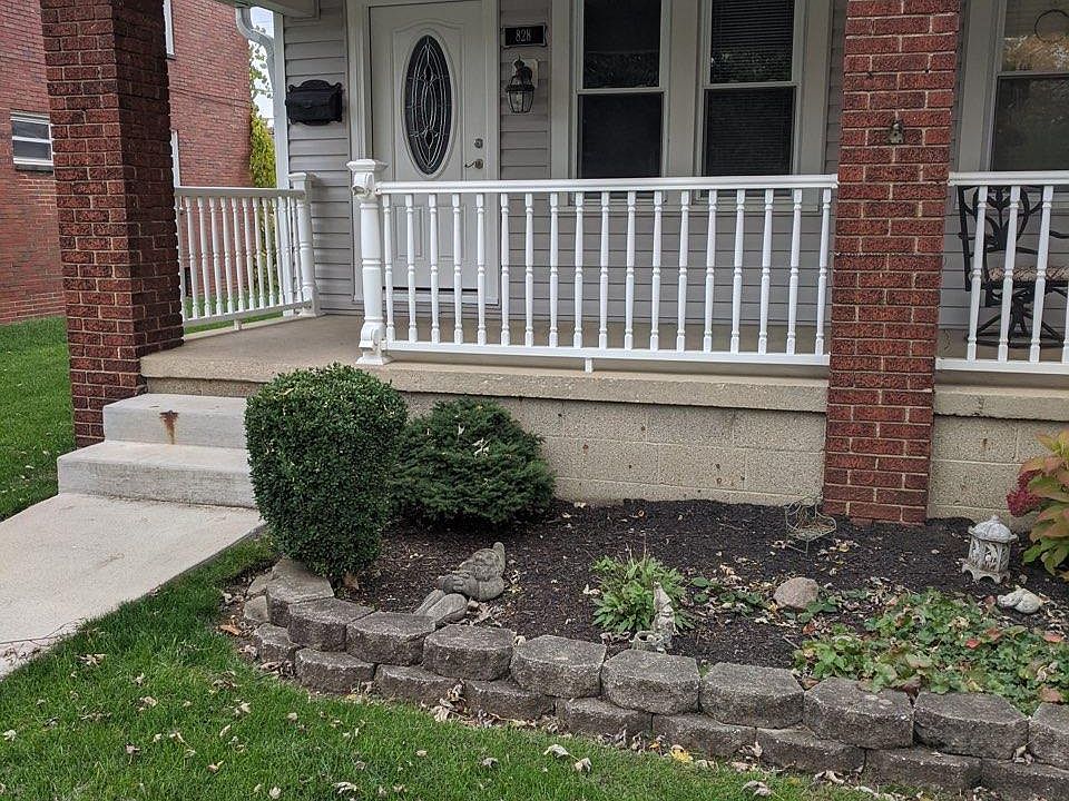 1st image of 826 Northwest Blvd