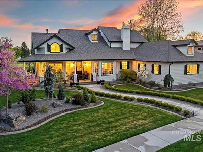 953 W Bankside Dr, Eagle, ID, 83616