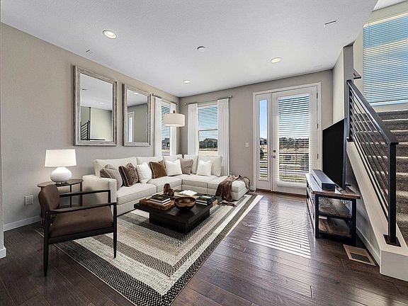 4th image of 3648 Cerf Way