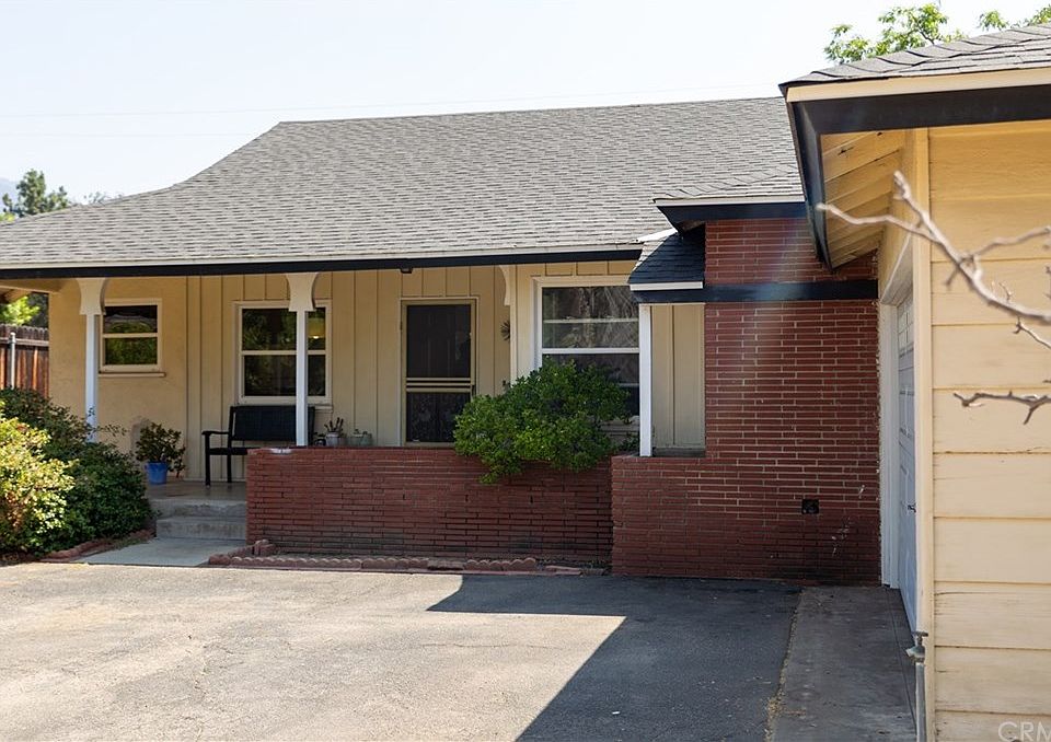 1st image of 150 Holdman Ave