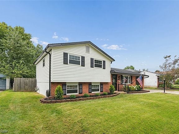2nd image of 4977 Warminster Dr