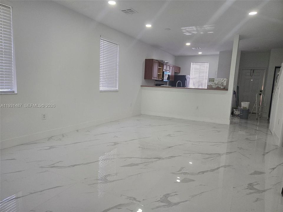 1st image of 17337 NW 7th Ave #408