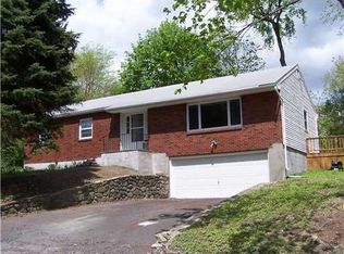 58 Silver Spring Rd, New Windsor, NY 12553