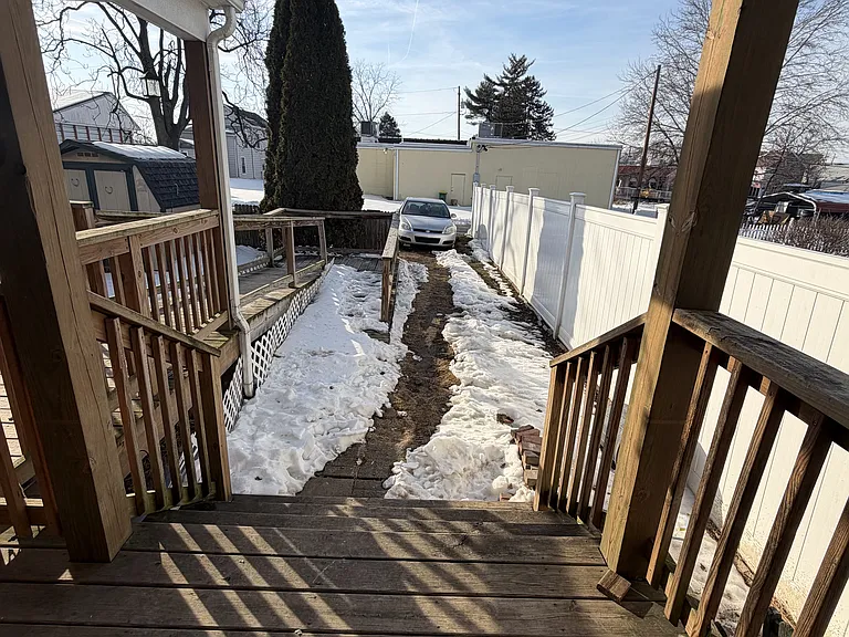 745 Fairground Ave — Photo 14