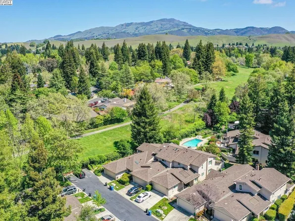 124 Tweed Dr, Danville, CA 94526