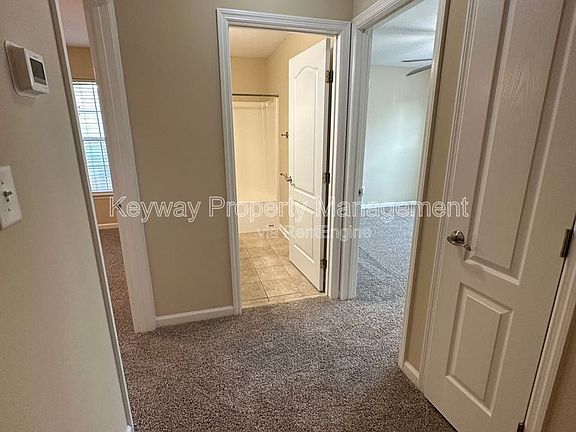 4th image of 2136 Sylvan Lake Dr