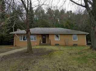 115 East St, Loganville, WI 53943