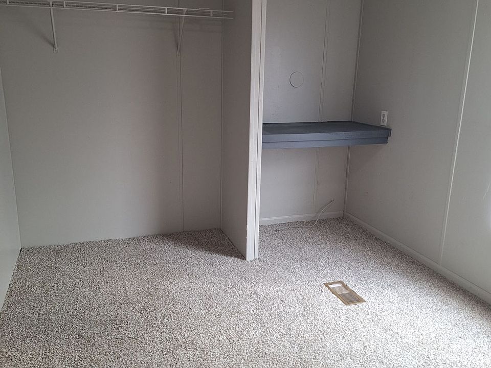 2nd image of 12612 N 119th East Ave #22-20
