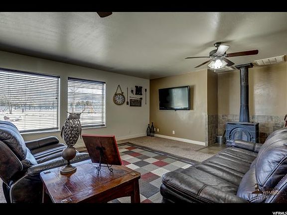 5th image of 525 N Dammeron Valley Dr