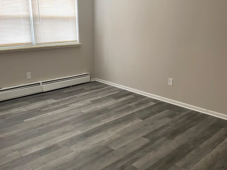 3225 Benjamin Ave #2 — Photo 7