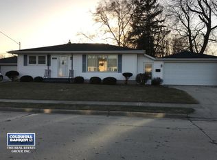 616 S 30th St, Manitowoc, WI 54220